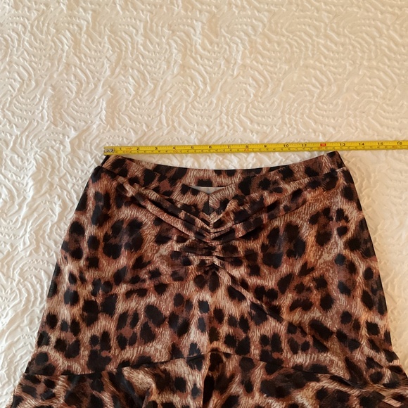 Miaou Alva Mini Skirt Leopard Print Large - Picture 6 of 7